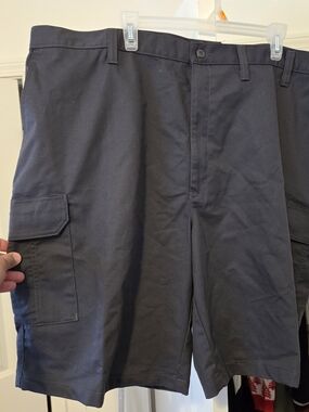 Men's Cargo Shorts, Dark Charcoal Gray